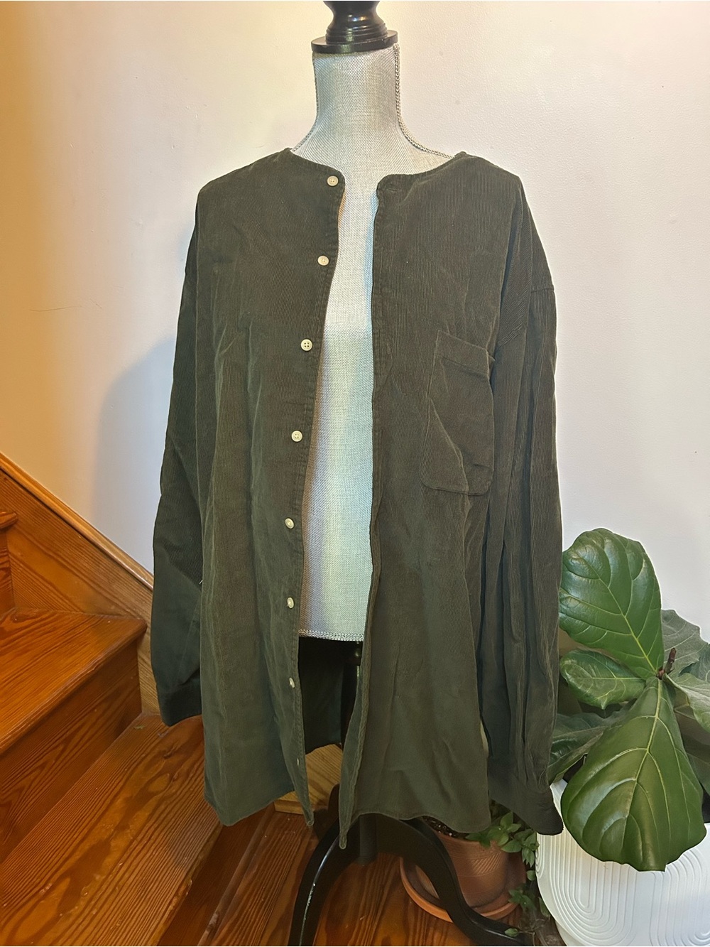 Olive Green Corduroy Button-Front Women’s Jacket 100% cotton
